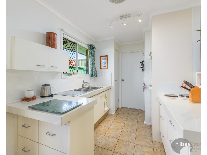 1/4 Webb Street, Labrador QLD 4215