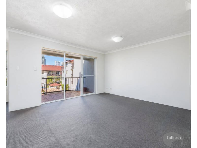 29/3-5 Norman Street, Southport QLD 4215