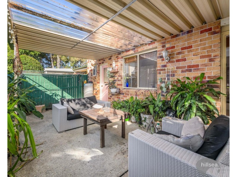 4/33 Government Road, Labrador QLD 4215