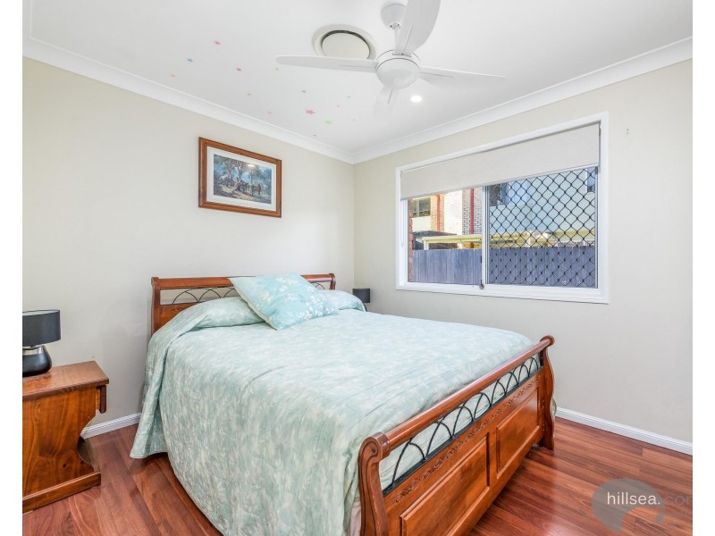 2/7 Clovelly Place, Labrador QLD 4215