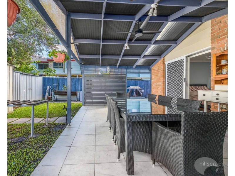 2/7 Clovelly Place, Labrador QLD 4215