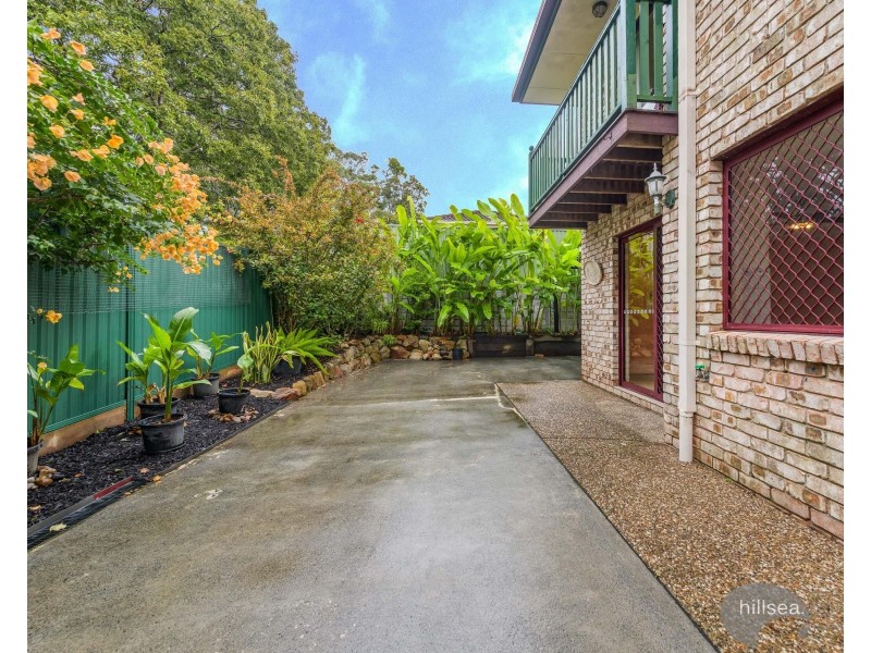 6/212 Central Street, Labrador QLD 4215