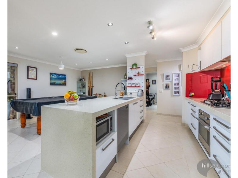 32 Papara Street, Pacific Pines QLD 4211