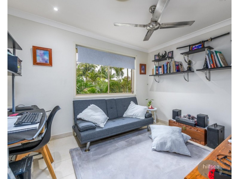 32 Papara Street, Pacific Pines QLD 4211