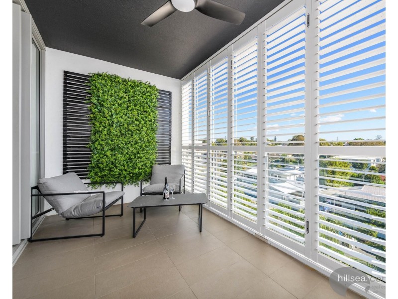 406/17 Bath Street, Labrador QLD 4215