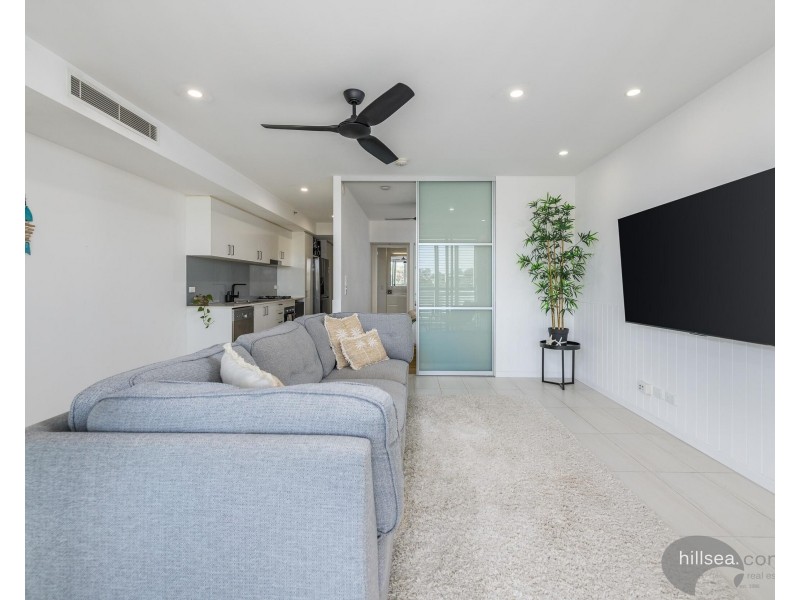 406/17 Bath Street, Labrador QLD 4215