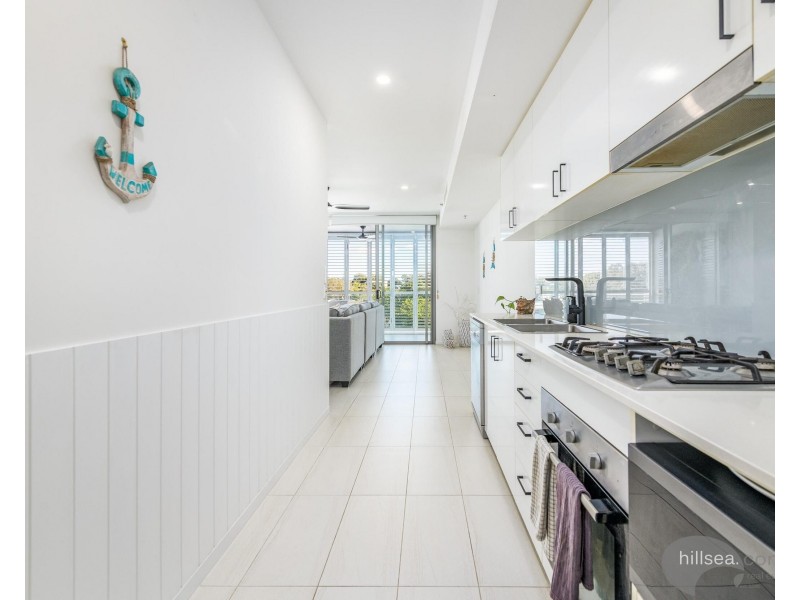 406/17 Bath Street, Labrador QLD 4215