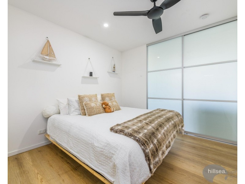 406/17 Bath Street, Labrador QLD 4215