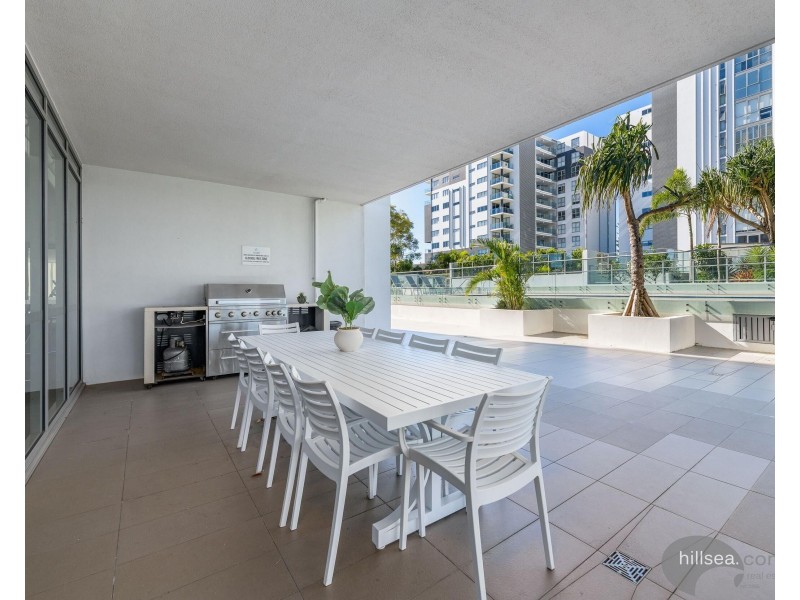 406/17 Bath Street, Labrador QLD 4215