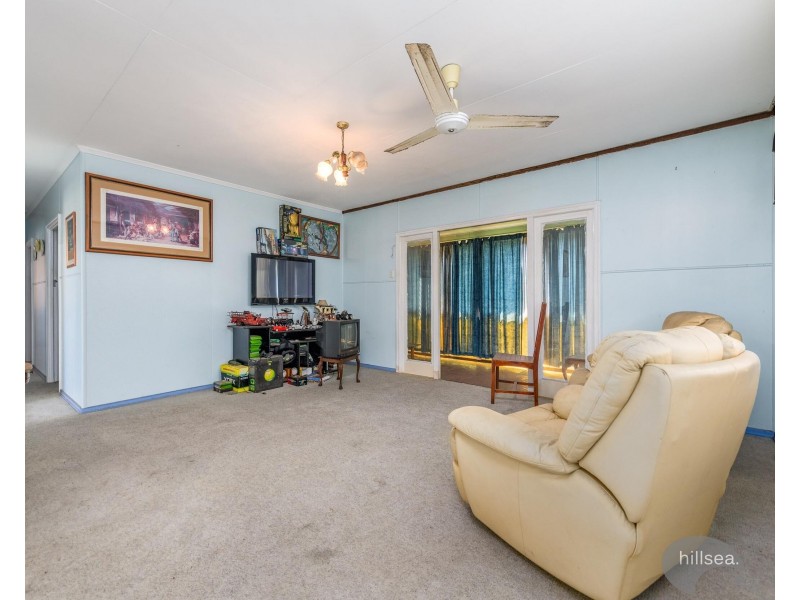 146 Turpin Road, Labrador QLD 4215