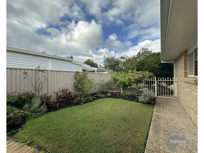 2/3 Cawthray Street, Biggera Waters QLD 4216