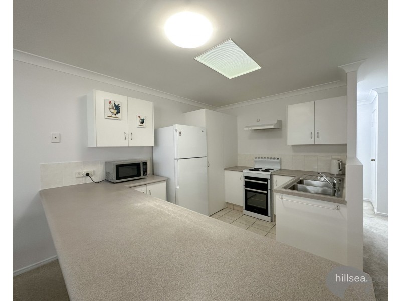 2/3 Cawthray Street, Biggera Waters QLD 4216