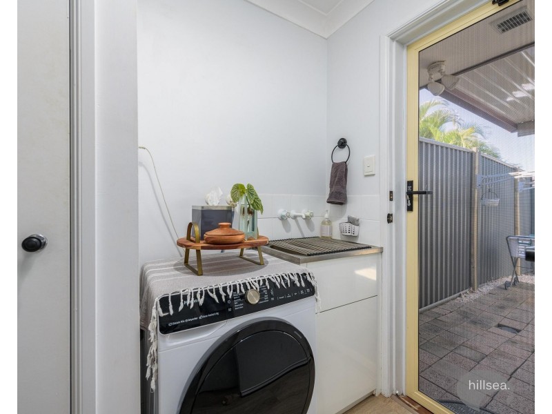 18/62-66 Brown Street, Labrador QLD 4215