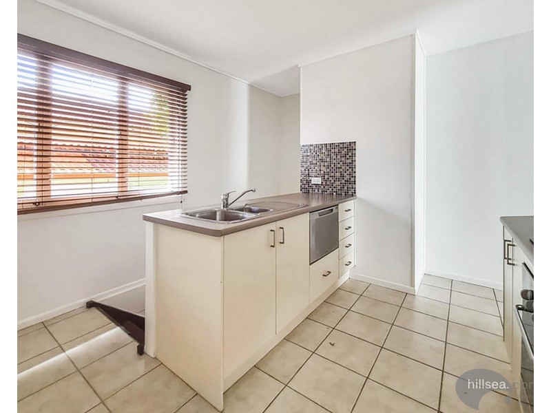 4/18 Oleander Avenue, Biggera Waters QLD 4216