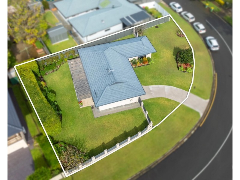 4 Gardiners Place, Southport QLD 4215