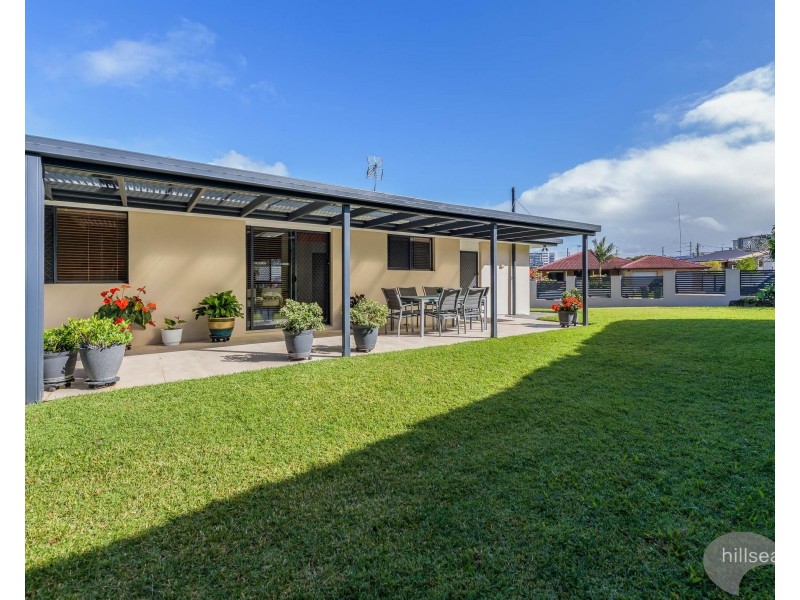 4 Gardiners Place, Southport QLD 4215