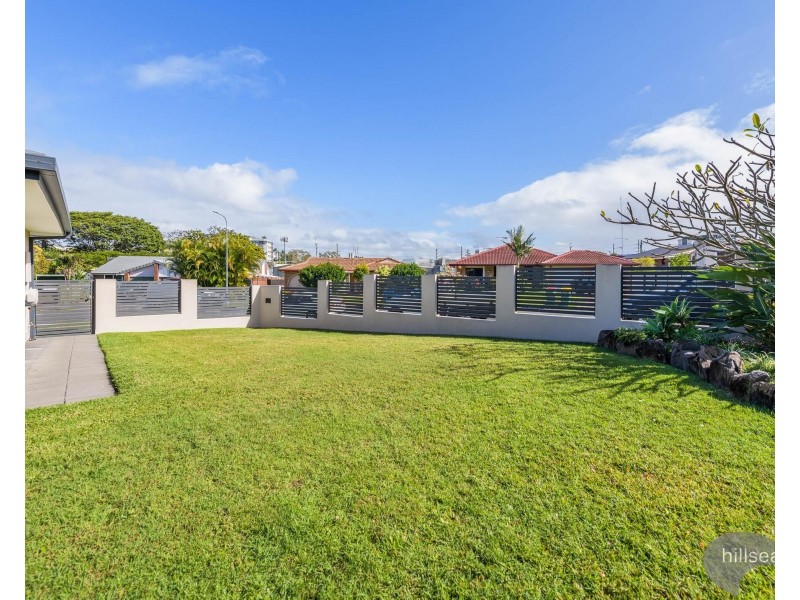 4 Gardiners Place, Southport QLD 4215