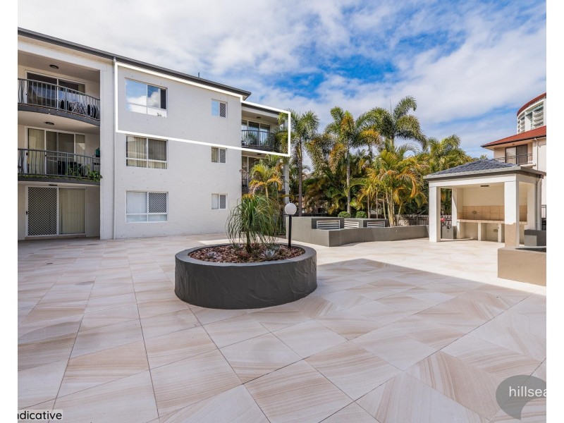 31/3 Norman Street, Southport QLD 4215