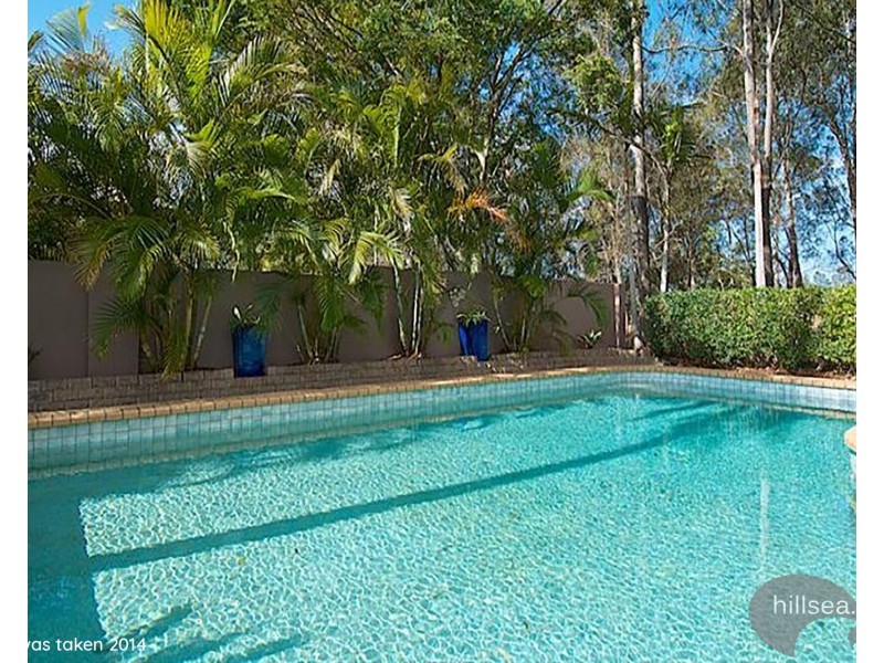 23 Pearson Close, Arundel QLD 4214