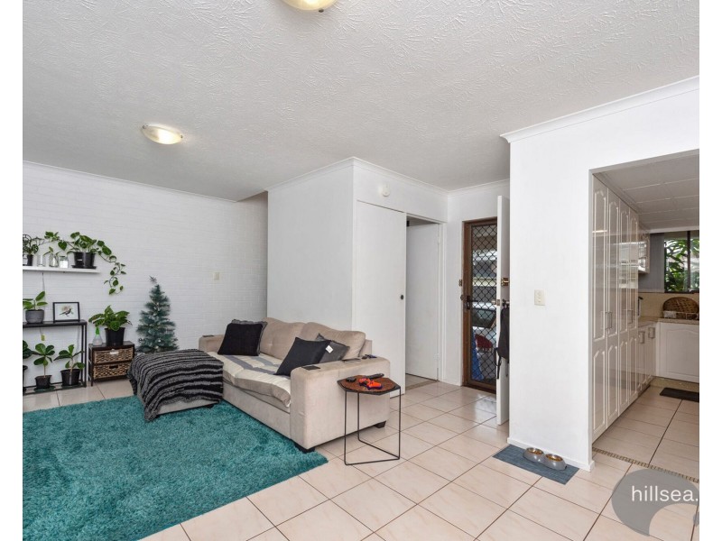 9/9 Proud Street, Labrador QLD 4215