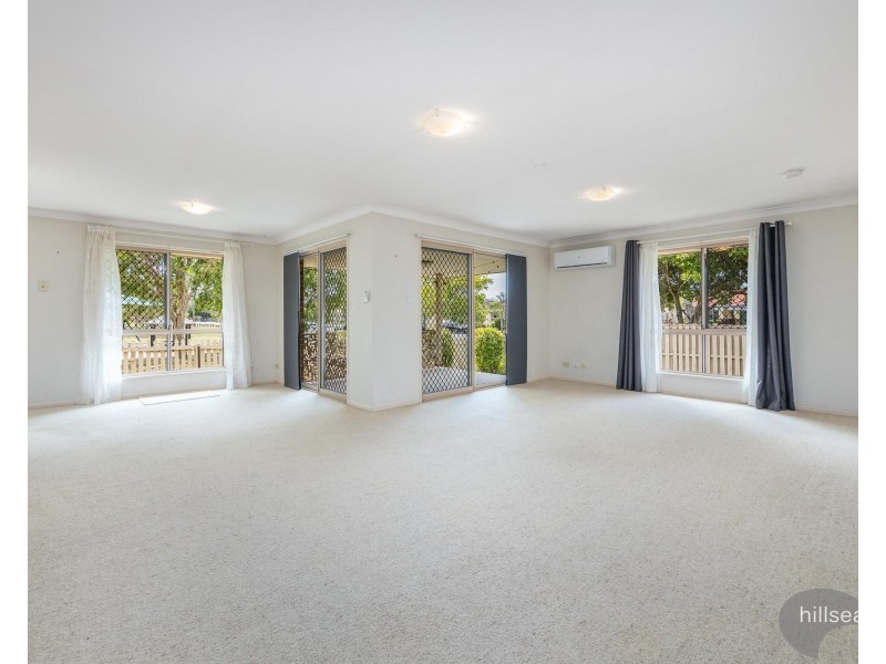 2/161 Whiting Street, Labrador QLD 4215