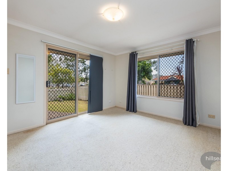 2/161 Whiting Street, Labrador QLD 4215
