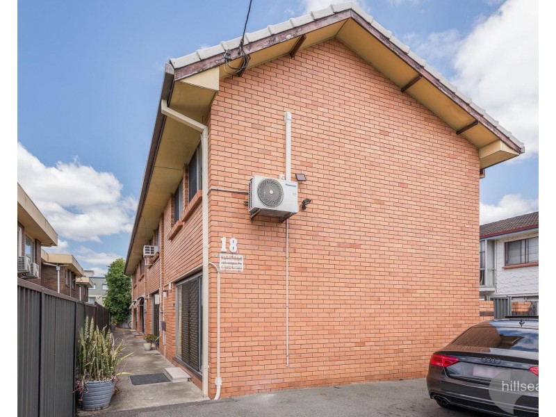 3/18 Central Street, Labrador QLD 4215