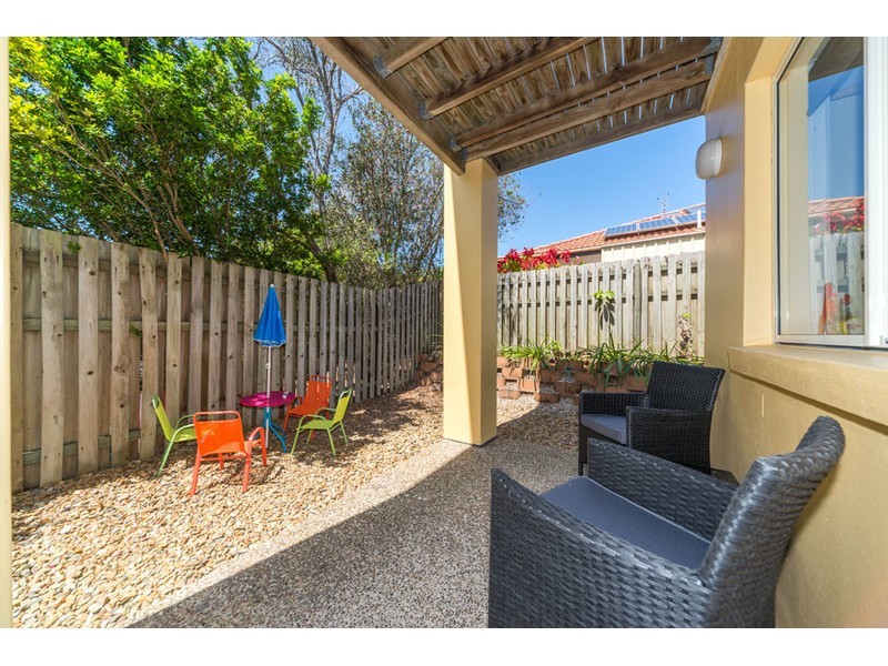 11/95 Arundel Drive, Arundel QLD 4214