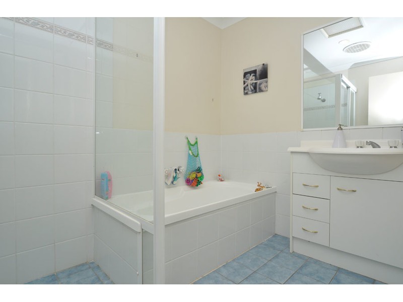 19/95 Arundel Drive, Arundel QLD 4214