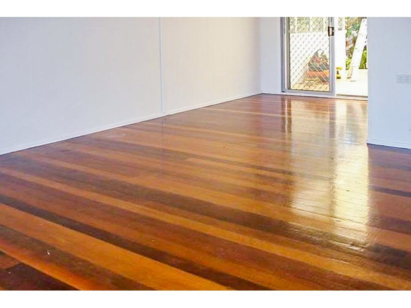 9 Horder Avenue, Labrador QLD 4215