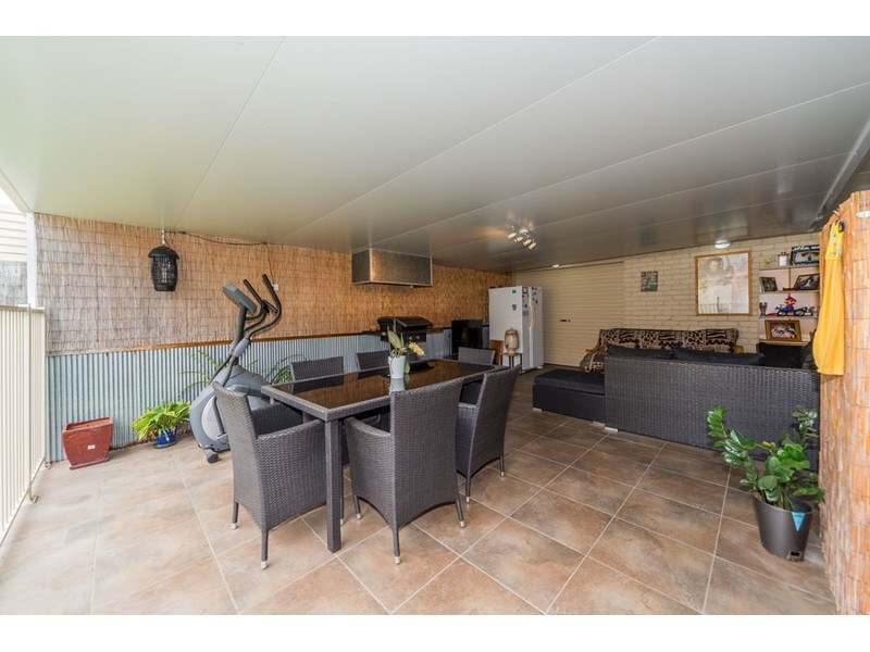 5 Pro Hart Place, Coombabah QLD 4216