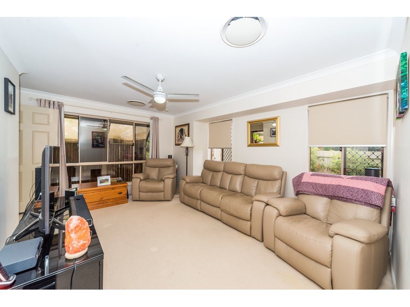 5 Pro Hart Place, Coombabah QLD 4216