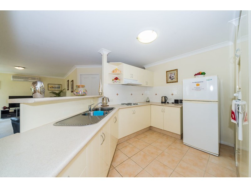 3 Jordana Street, Arundel QLD 4214