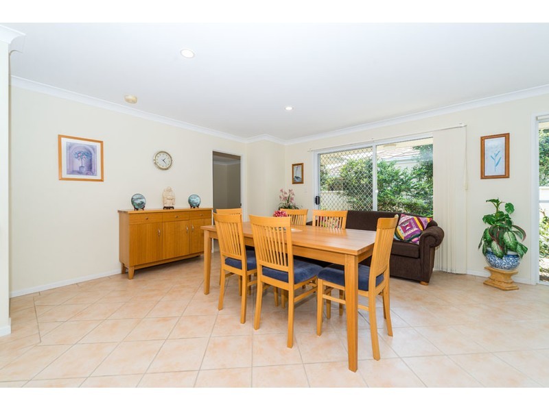 3 Jordana Street, Arundel QLD 4214