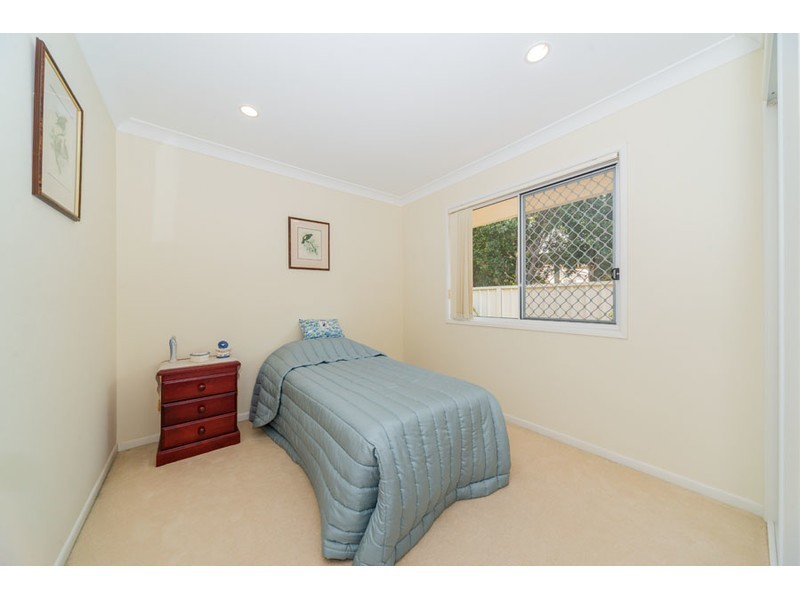 3 Jordana Street, Arundel QLD 4214