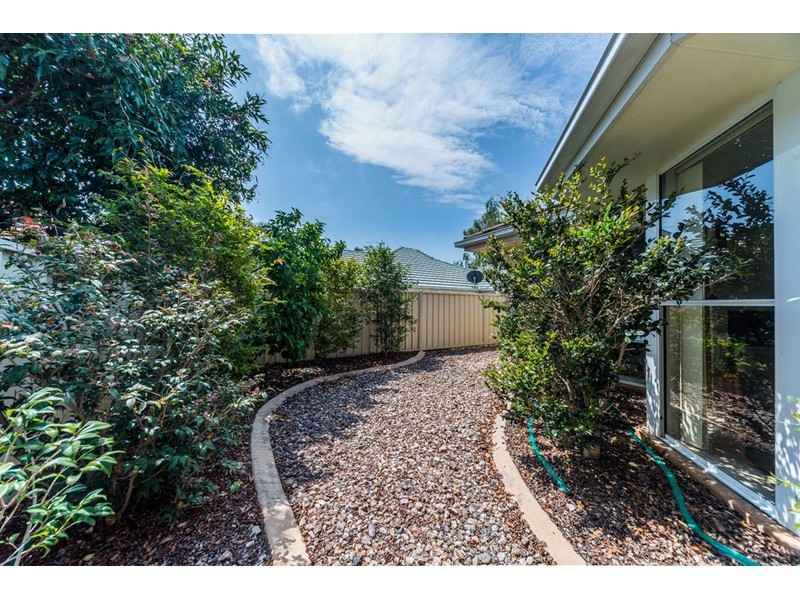 3 Jordana Street, Arundel QLD 4214
