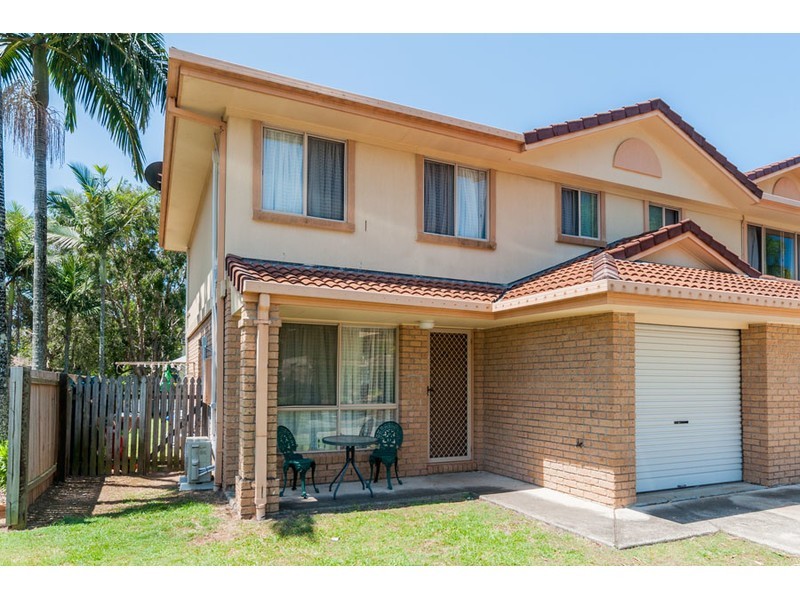 43/21 Usher Avenue, Labrador QLD 4215