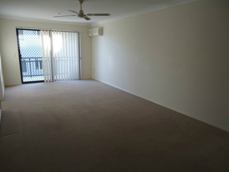 6/129 Muir Street, Labrador QLD 4215