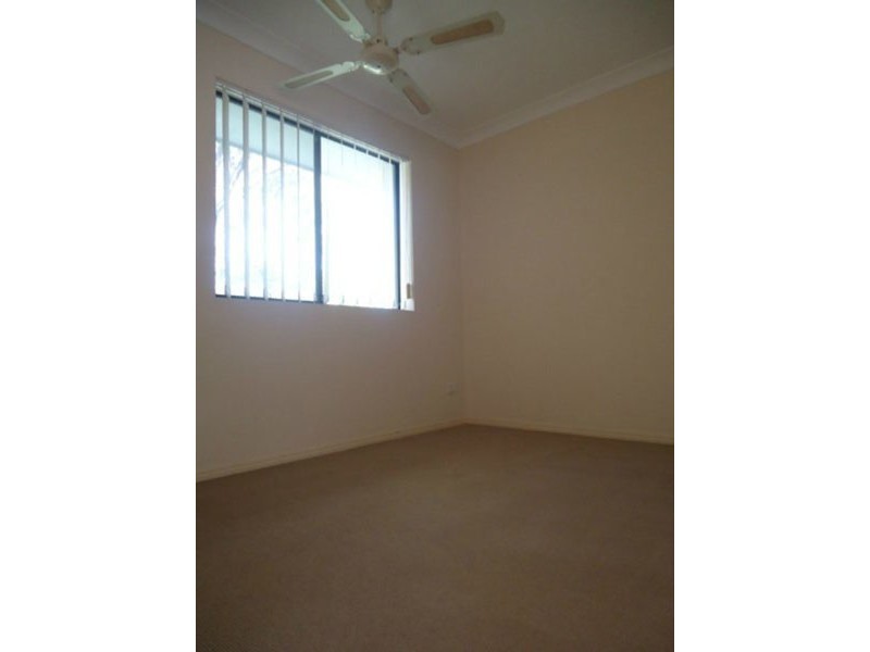6/129 Muir Street, Labrador QLD 4215