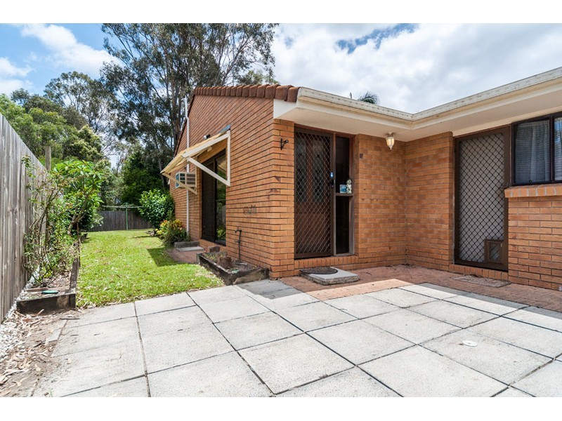 2/21 Telopea Street, Labrador QLD 4215