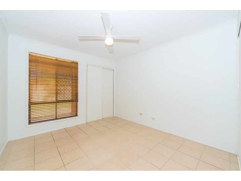 1/19 Stephenson Street, Labrador QLD 4215