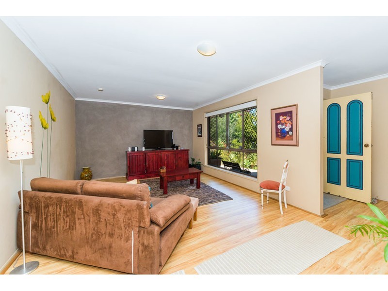 261 Central Street, Arundel QLD 4214