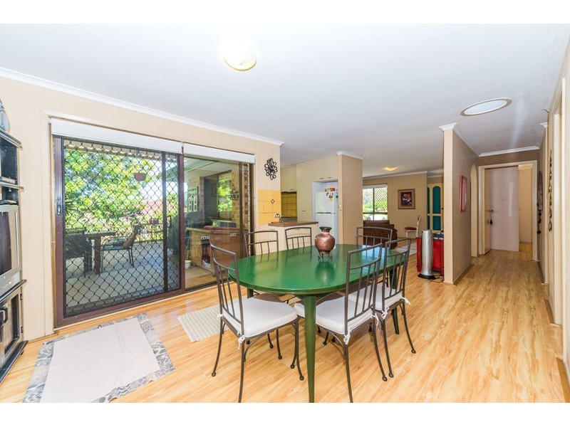 261 Central Street, Arundel QLD 4214