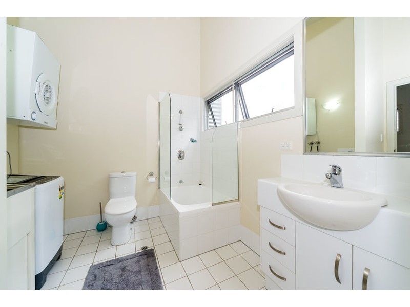 7/16 Honolulu Rise, Pacific Pines QLD 4211