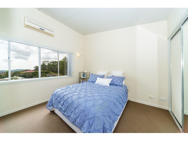 7/16 Honolulu Rise, Pacific Pines QLD 4211
