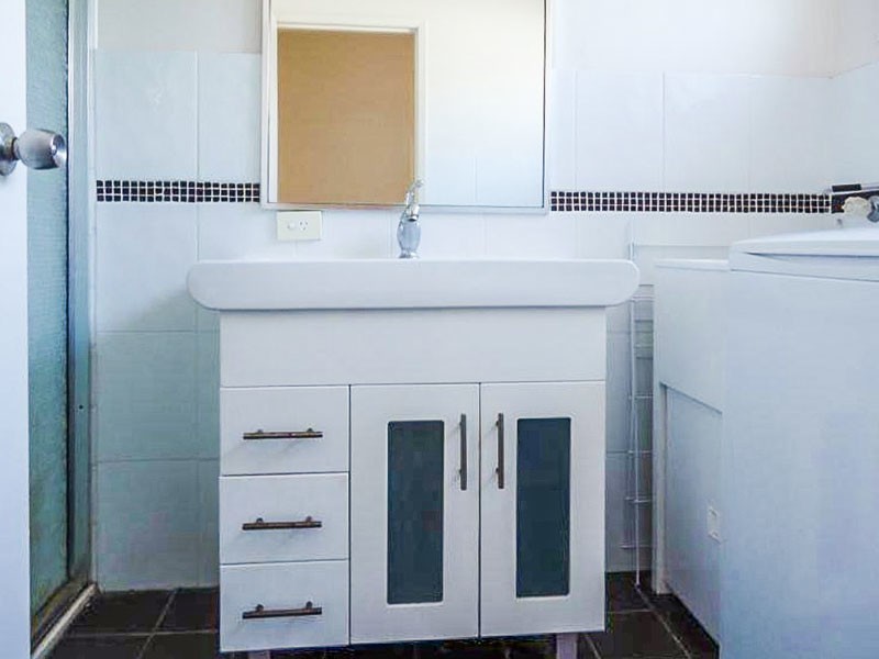 2/5 Orkney Place, Labrador QLD 4215