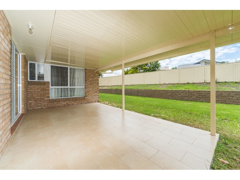 35 Clubhouse Drive, Arundel QLD 4214