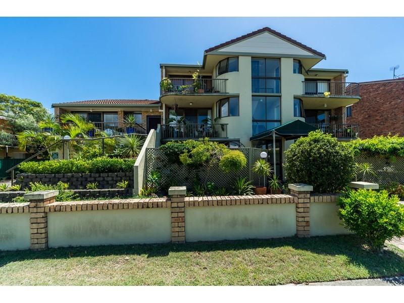 4/33 Whiting Street, Labrador QLD 4215