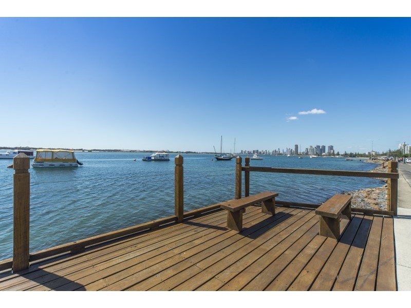 7/32 Imperial Parade, Labrador QLD 4215