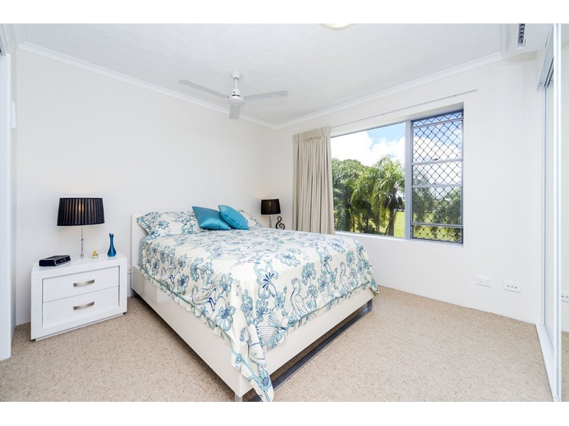 20/8 Ahern Street, Labrador QLD 4215